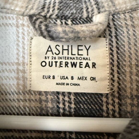 Ashley By 26 International Outerwear Plaid Flannel Jacket Shacket Size Small - Picture 2 of 6